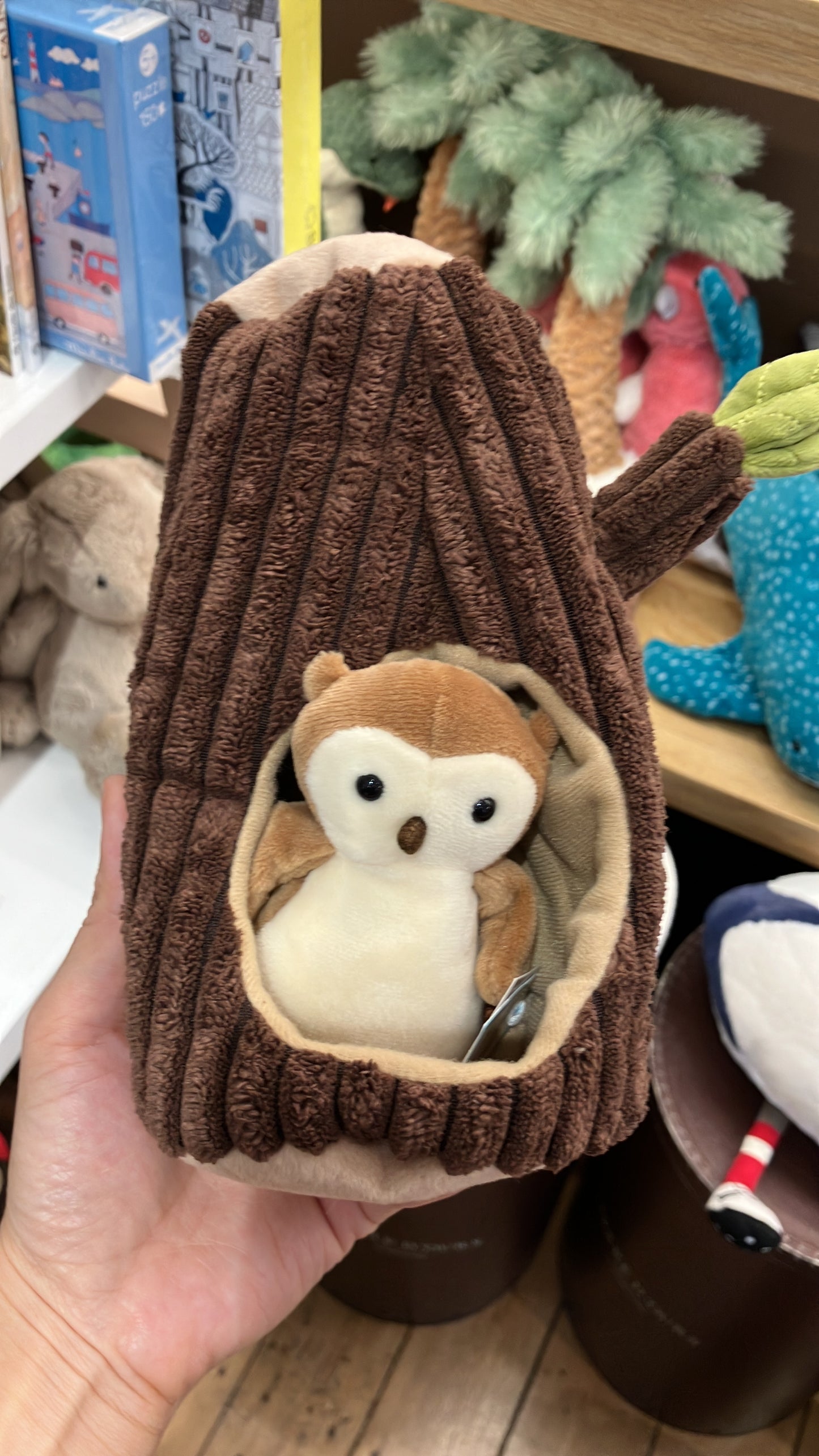 24/7 小店連線-8月中到貨 jellycat forest owl