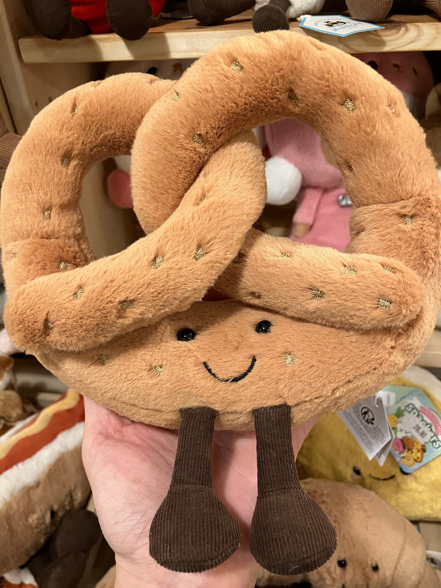 27/8 小店連線 9月中到貨 Jellycat Amuseables Pretzel | 椒鹽卷餅 椒鹽蝴蝶餅 Medium