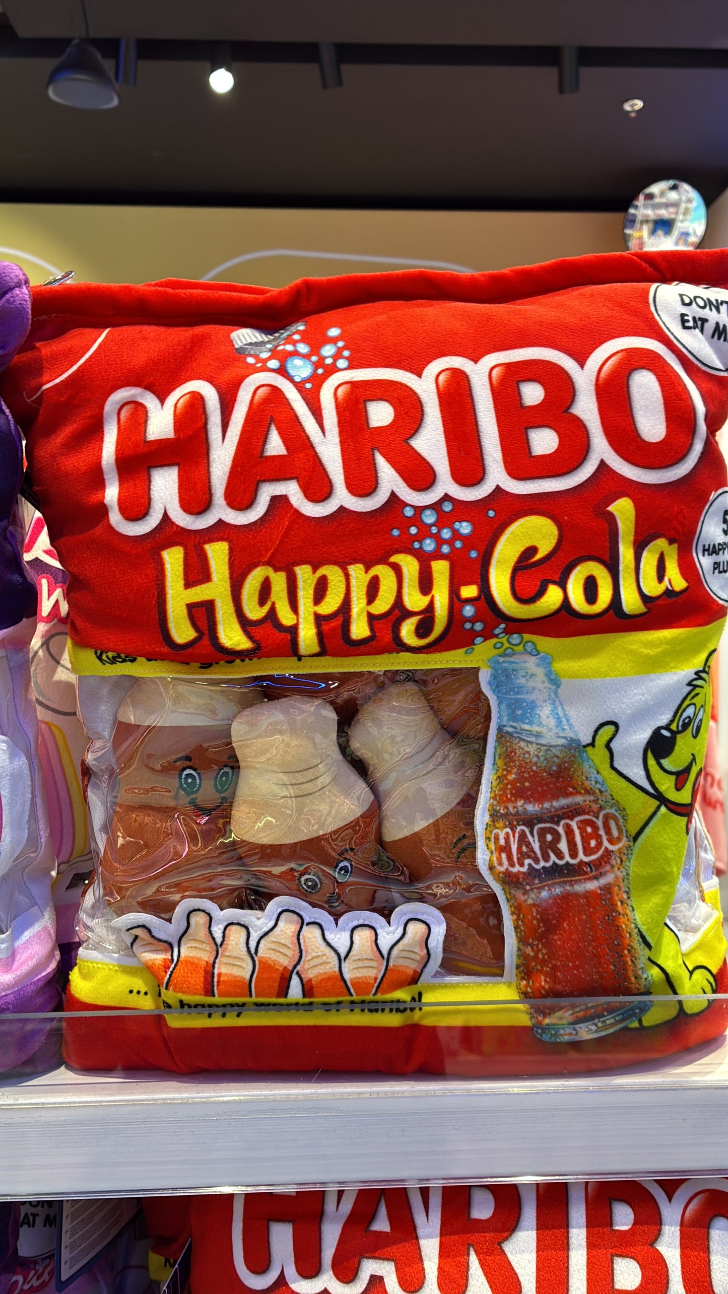 Haribo 可樂糖攬枕