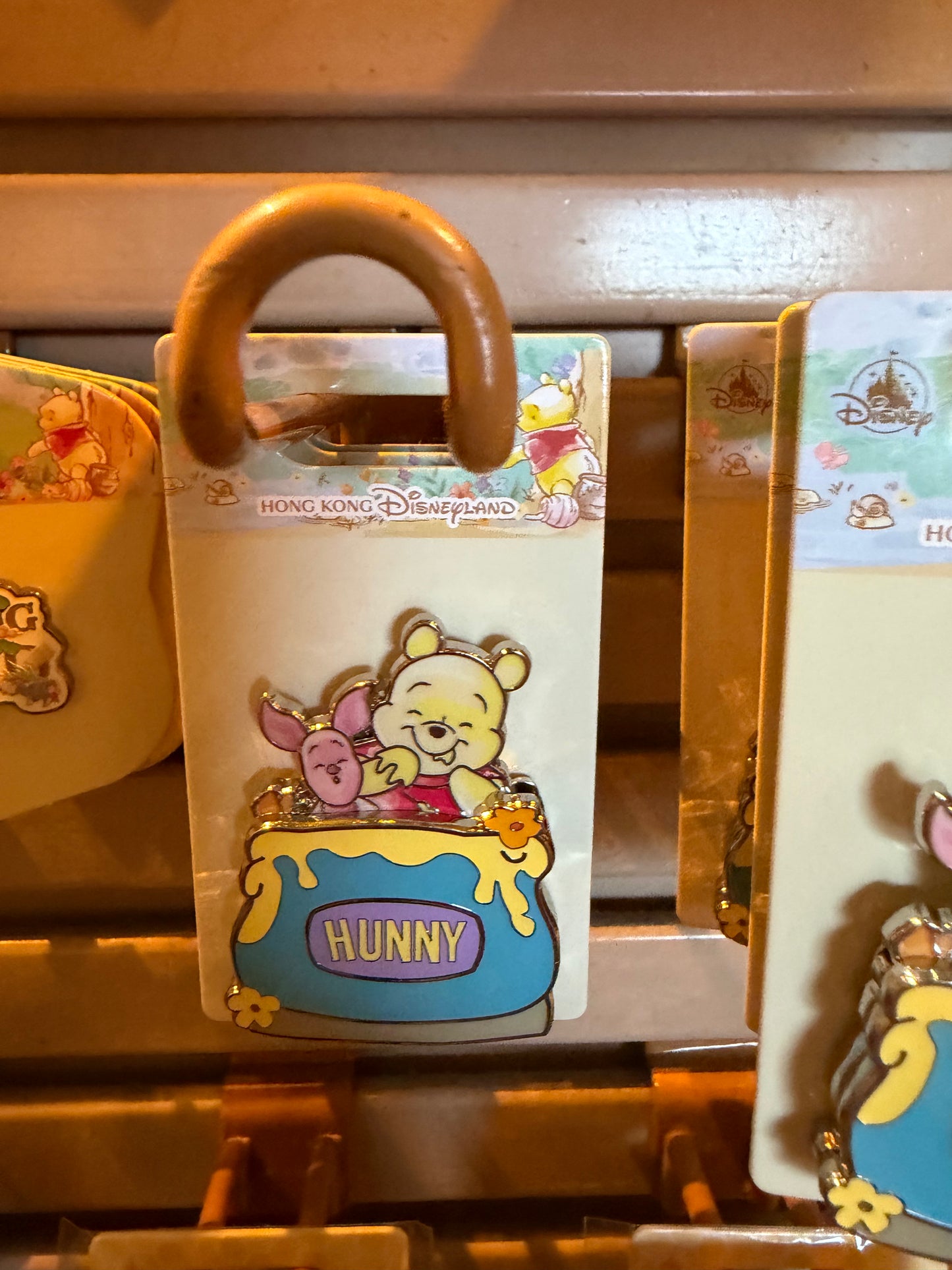 HKDL|Winnie the Pooh Hunny Pin