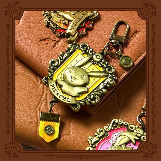 Korea Exclusive｜Pokémon Pikachu ETERNAL ANTIQUE METAL Keyring