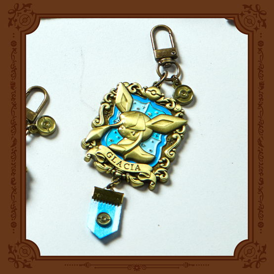 Korea Exclusive｜ Pokémon Eternal Antique Metal Glaceon Metal Keychain