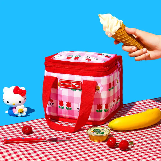 Korea｜ Hello Kitty & Wiggle Wiggle Cooler Bag (S) Pink Check Garden