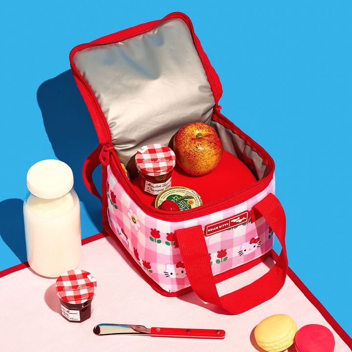 Korea｜ Hello Kitty & Wiggle Wiggle Cooler Bag (S) Pink Check Garden