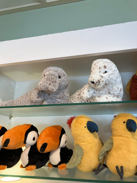 24/7 小店連線-8月中到貨 jellycat  Magnus Manatee