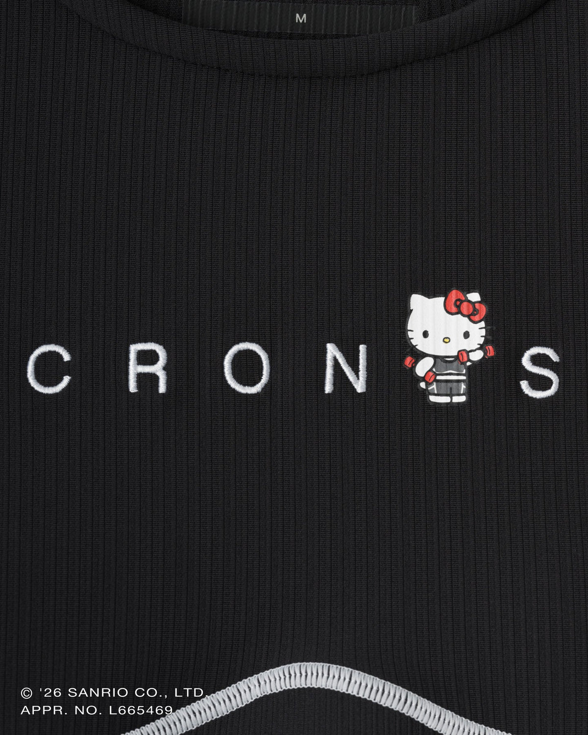 CRONOS × HELLO KITTY Short Tee Black front embroidery detail