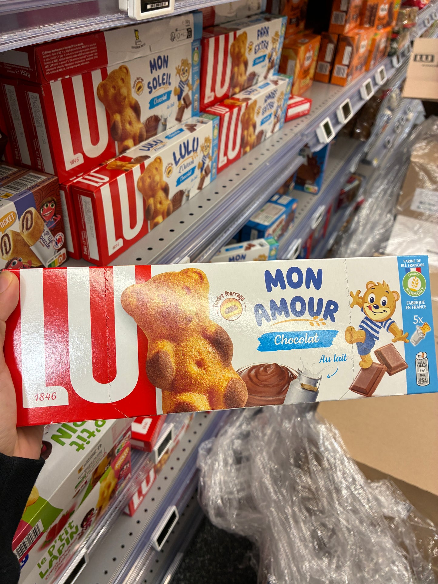 6月法國超市零食 LU 熊仔朱古力蛋糕