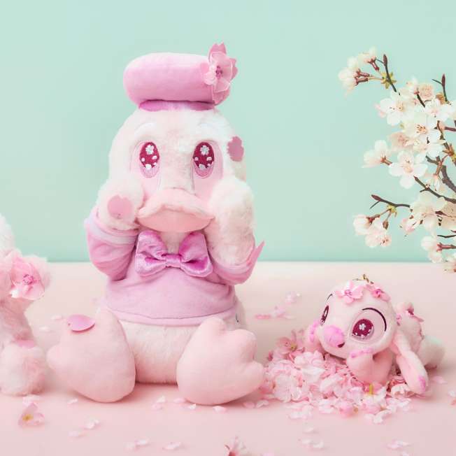 [預購優惠至1/13]日本限定｜Donald Plush Sakura Highlight