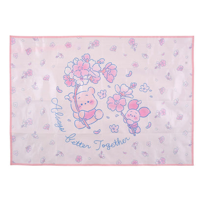 [預購優惠至1/13]日本限定｜Winnie the Pooh & Piglet Picnic Mat with Bag (DISNEY SAKURA COLLECTION 2026)