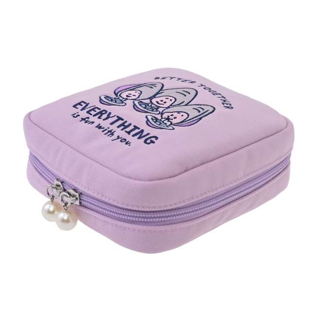 Young Oyster Square Pouch