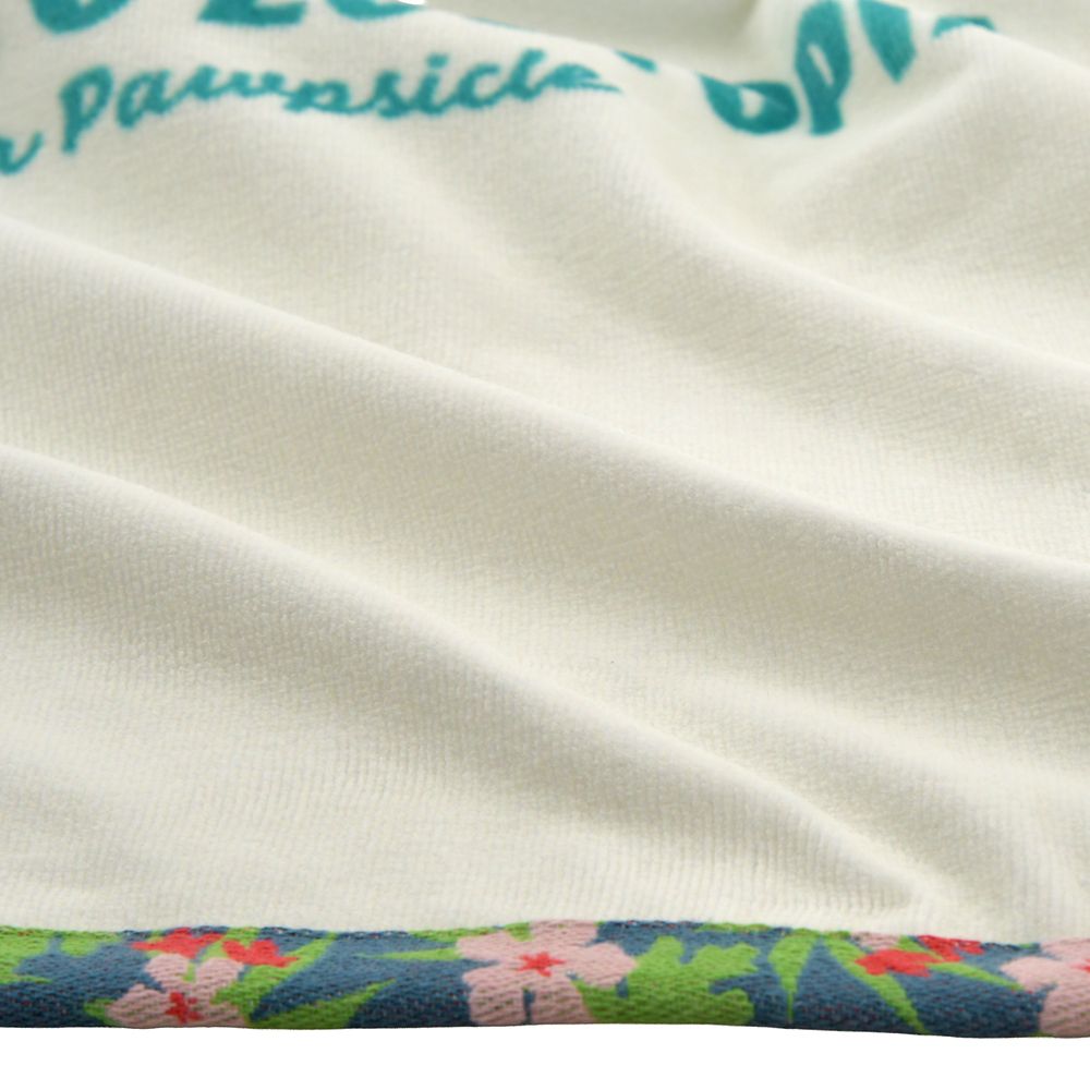 Zootopia 2 Bath Towel TROPICAL ZOOTOPIA
