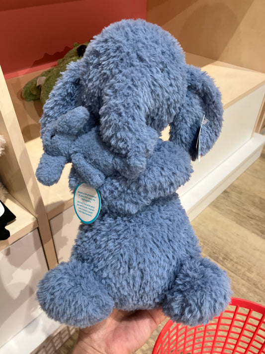 23/7 小店連線-8月中到貨  jellycat 攬攬大象