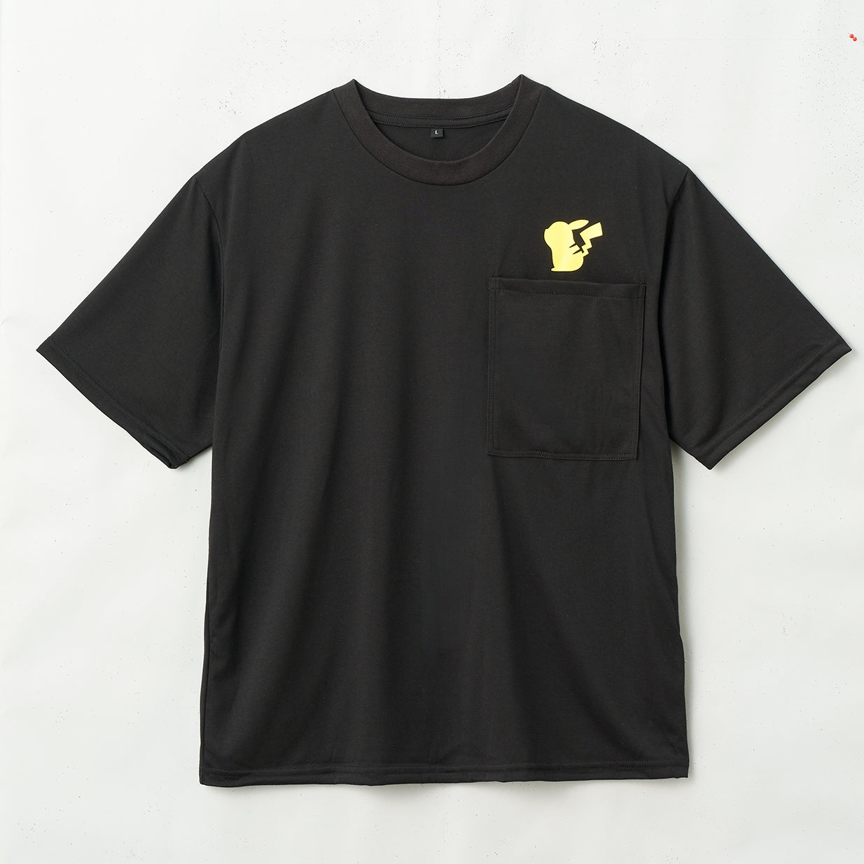 Pokémon Pikachu Packable T-Shirt L