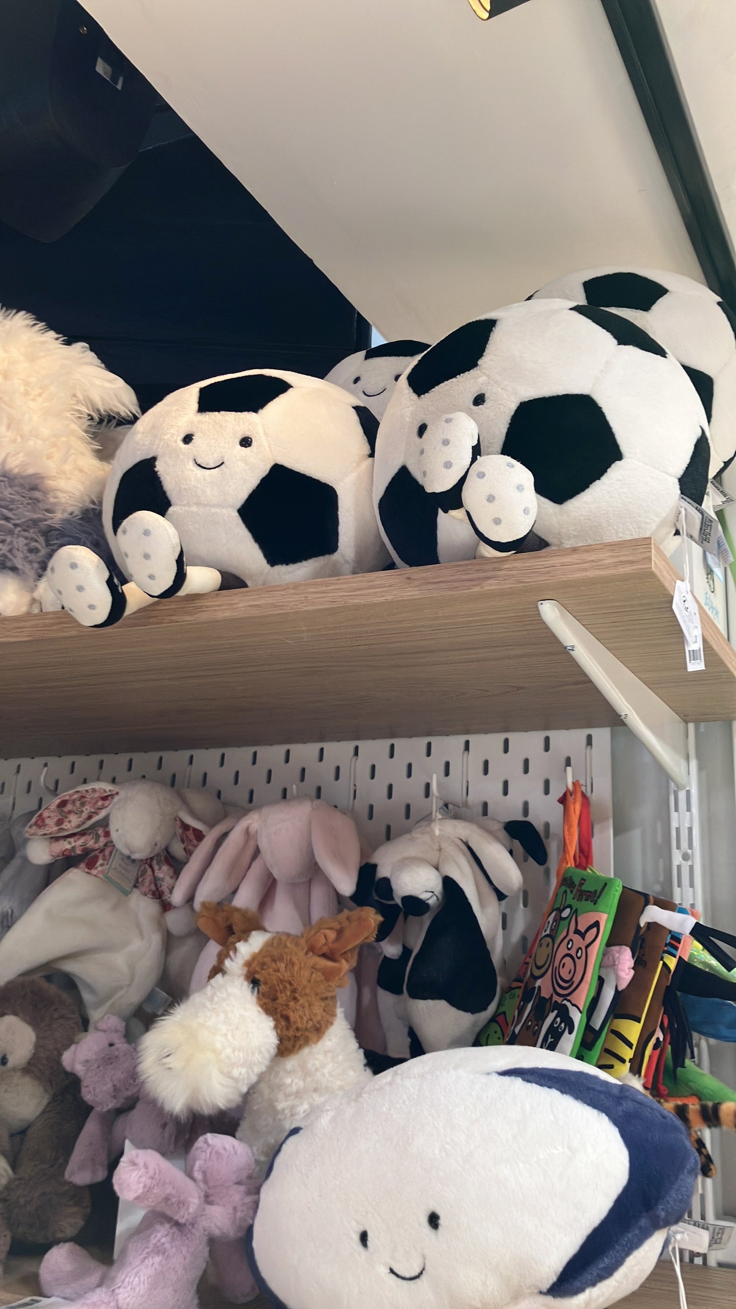 [預訂]jellycat 足球