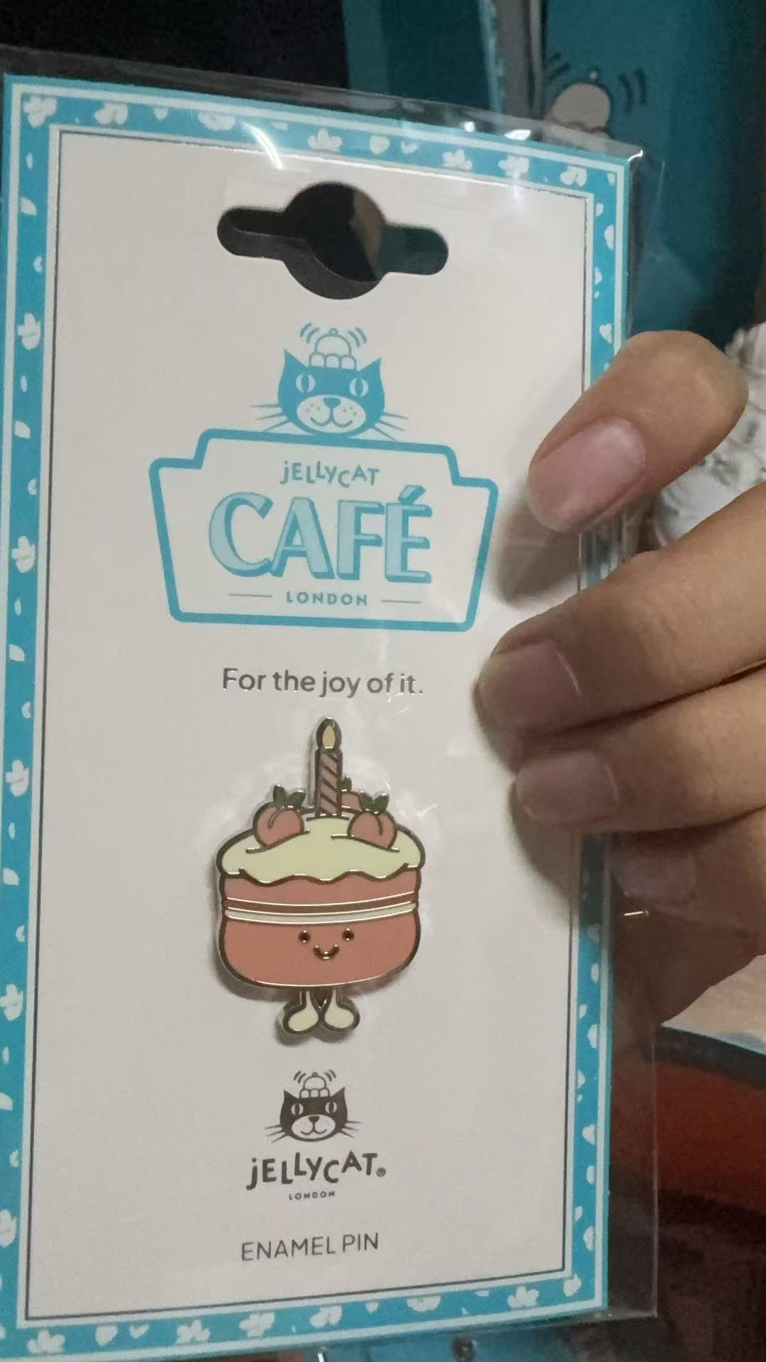 Jellycat- 上海限定 jellycat peach cake 襟章