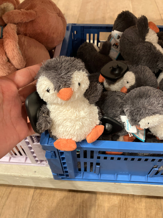 13/8 小店連線  8月底到貨 Jellycat Peanut Penguin - small
