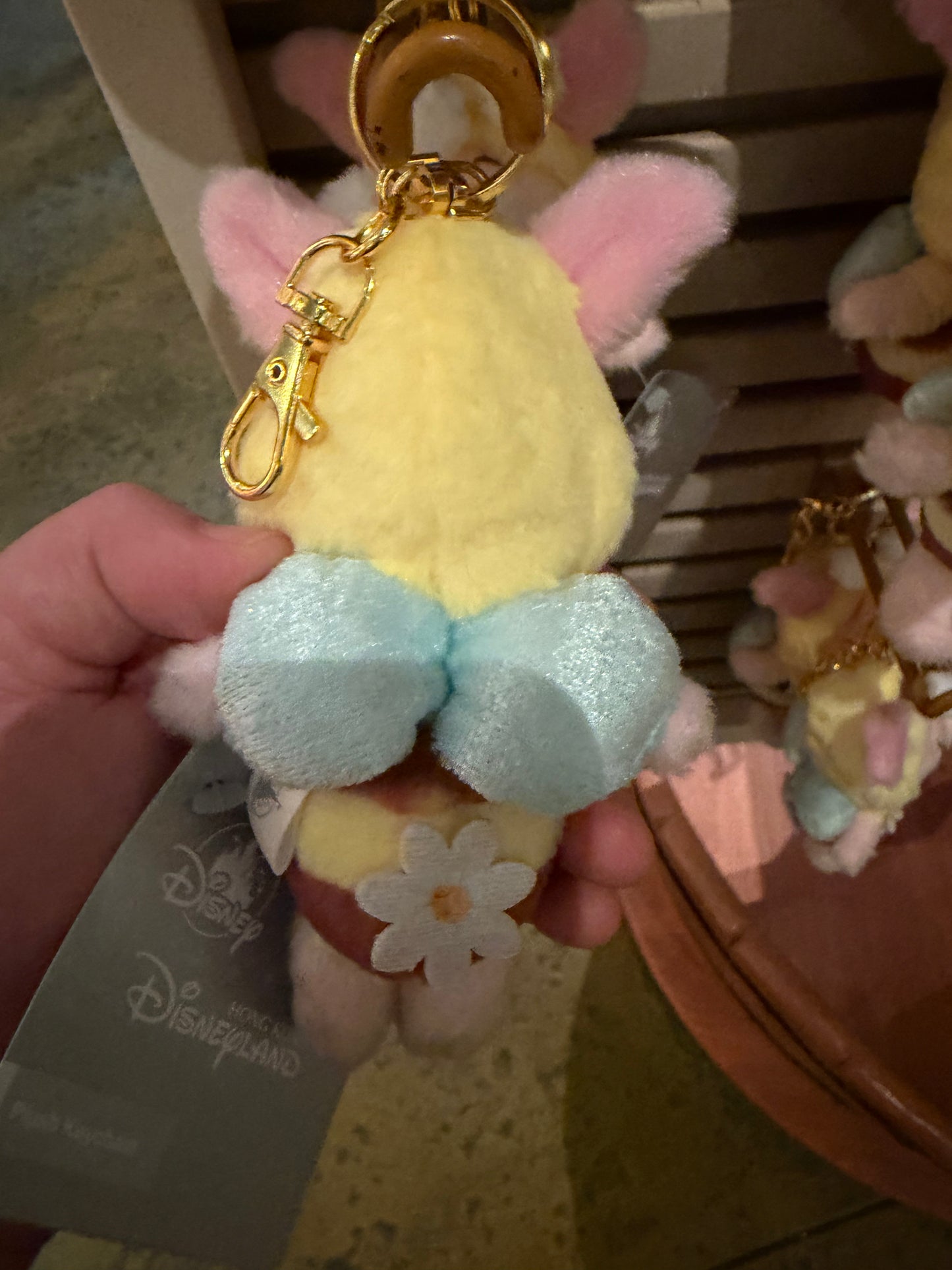 HKDL｜Winnie the Pooh Flower Plush Keychain