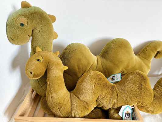 4月底到貨 Jellycat Nessie Nessa